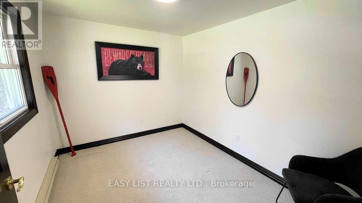 1990 White Lake Road, Douro-Dummer, Ontario  K0L 2H0 - Photo 25 - X12219731