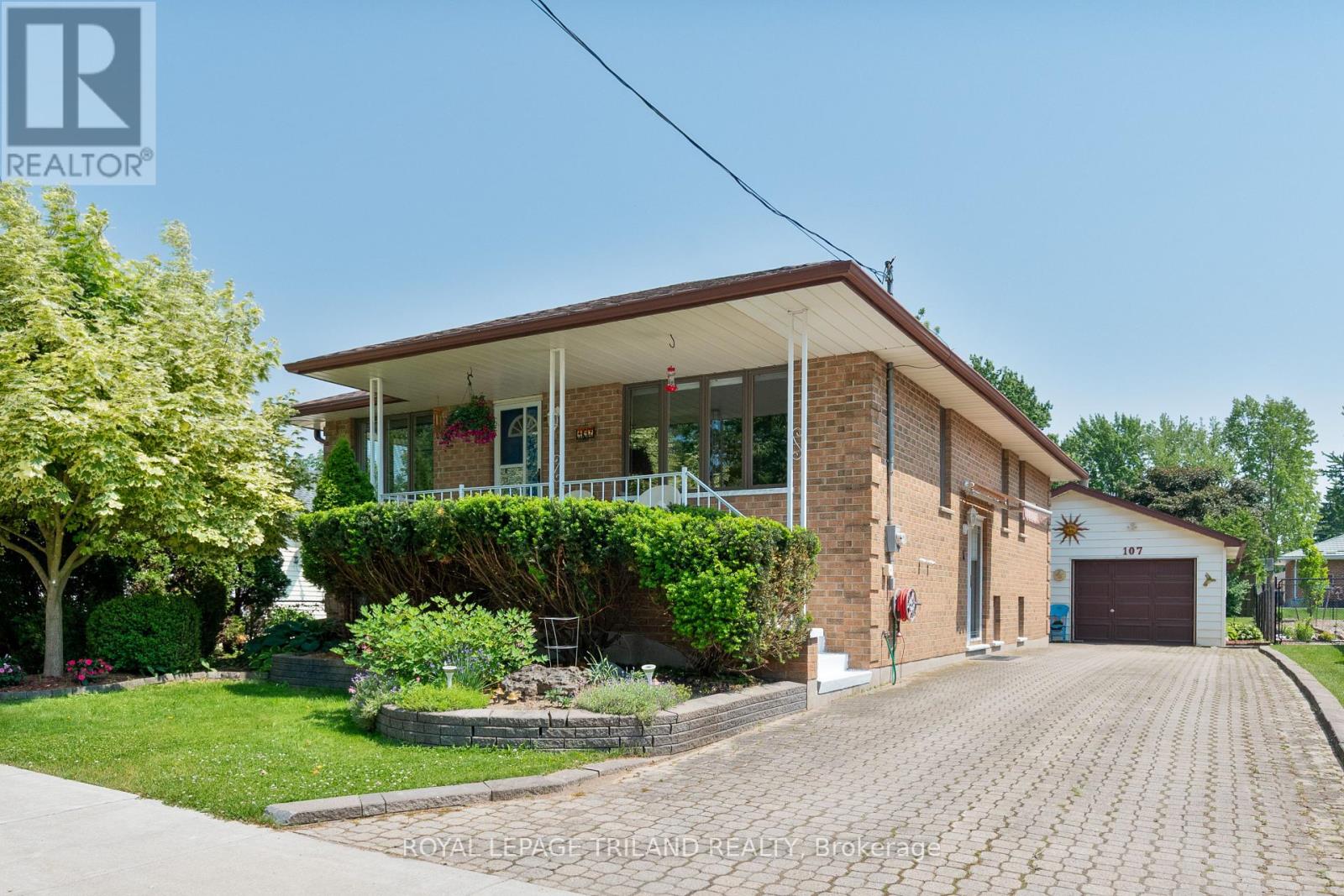 107 ALICE STREET, Lucan Biddulph, Ontario