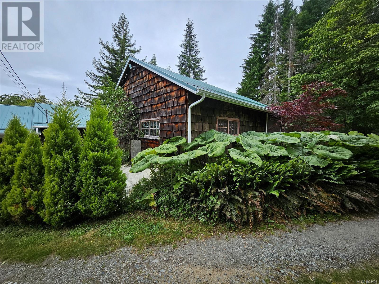 Property at 2791 Burde St image 2