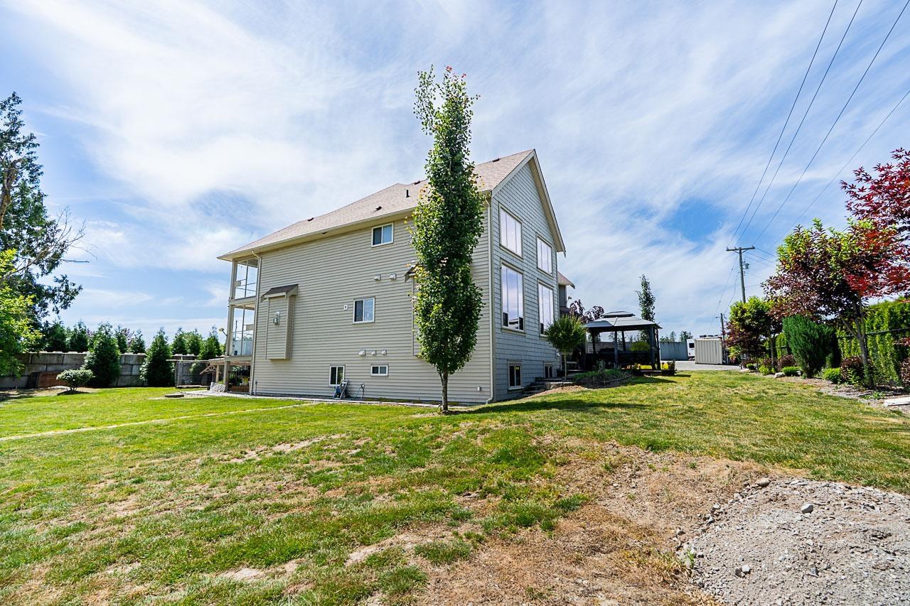 27562 48 Avenue, Langley, British Columbia  V4W 0A3 - Photo 32 - R3015287