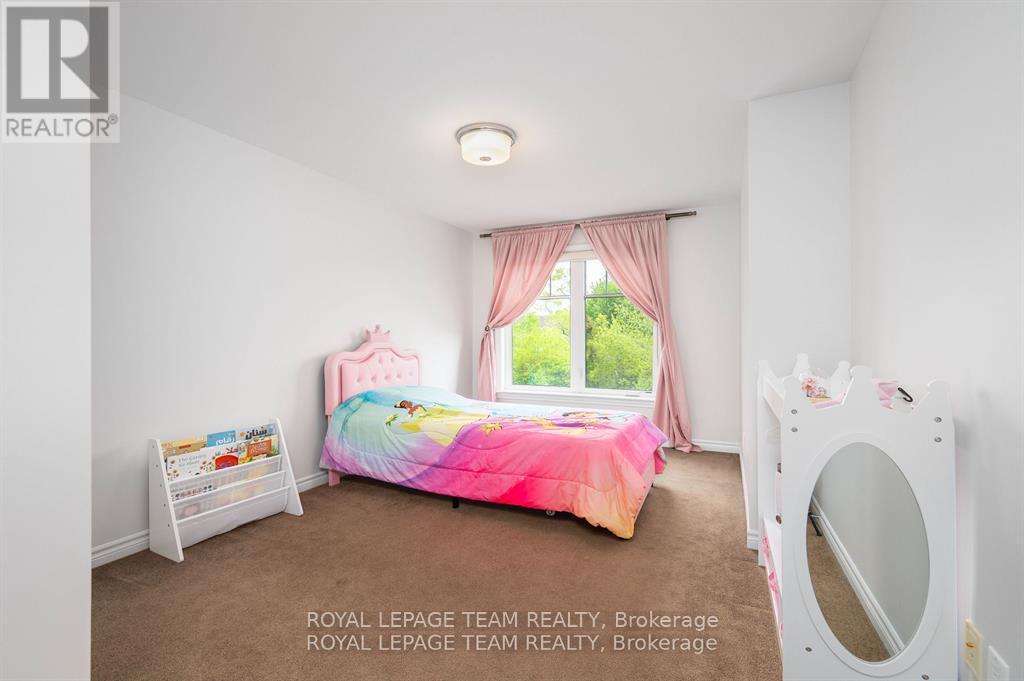 104 Helen Rapp Way, Ottawa, Ontario  K1T 0N4 - Photo 25 - X12219911