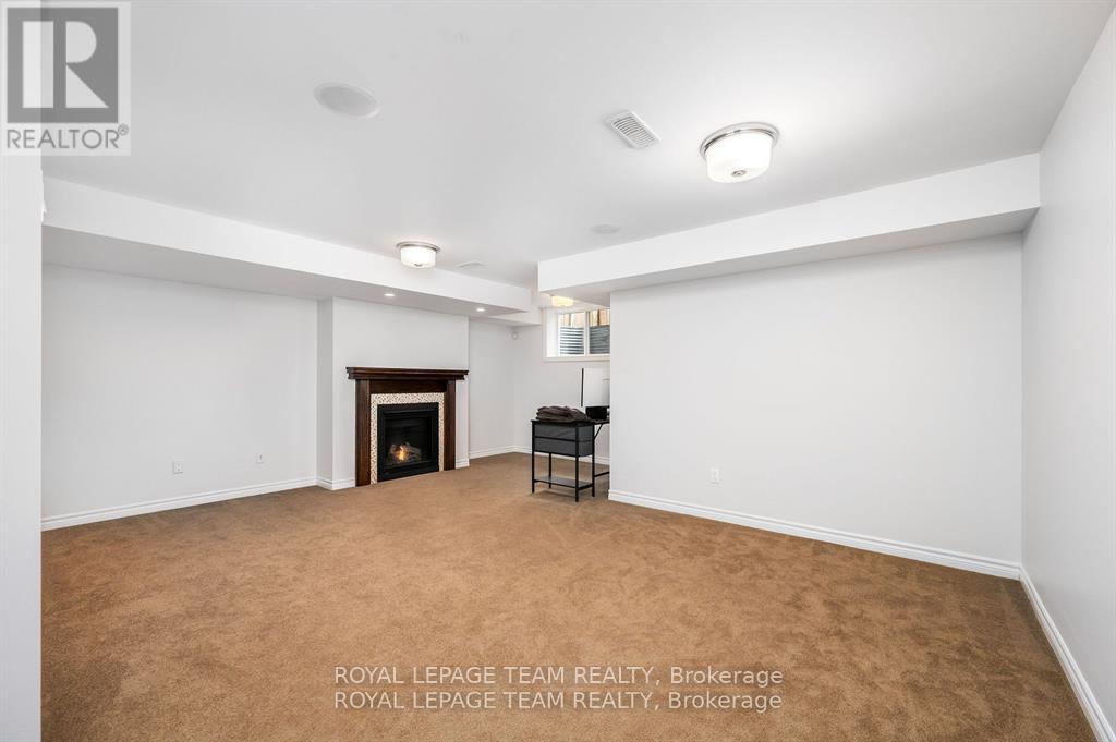 104 Helen Rapp Way, Ottawa, Ontario  K1T 0N4 - Photo 31 - X12219911