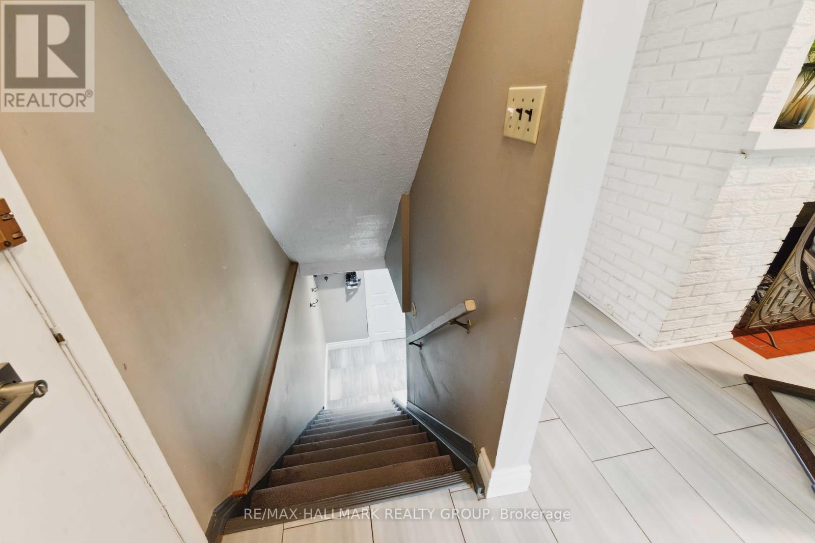 2103 Delmar Drive, Ottawa, Ontario  K1H 5P6 - Photo 26 - X12219912