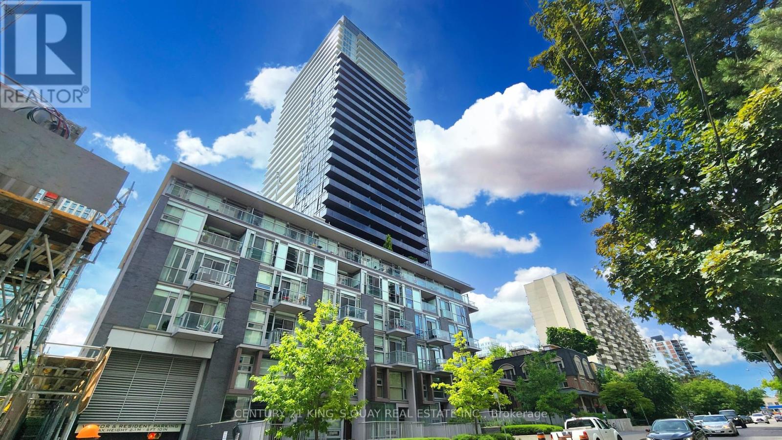 1404 - 101 Erskine Avenue, Toronto (Mount Pleasant West), Ontario  M4P 0C5 - Photo 2 - C12218890