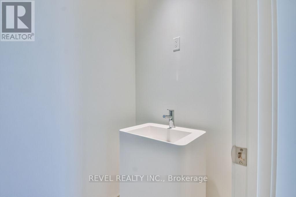 2502 - 39 Mary Street, Barrie, Ontario  L4N 1S9 - Photo 7 - S12074300