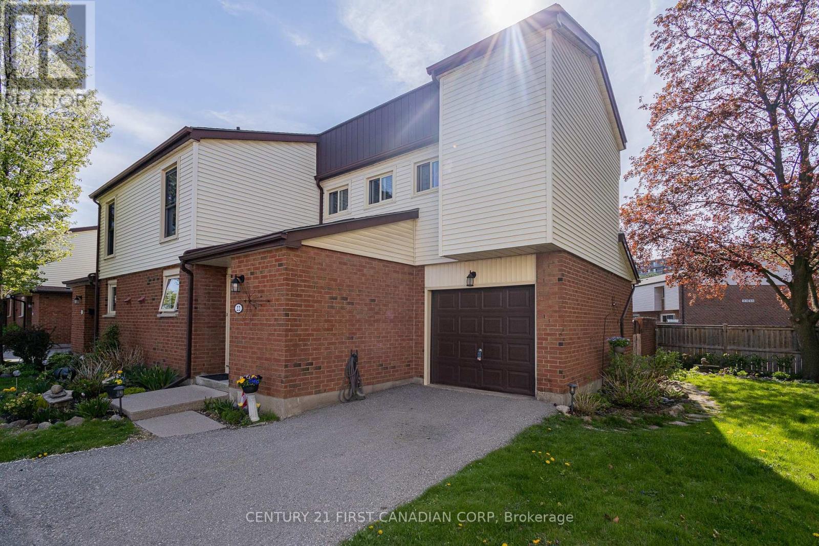Property at 22 - 770 FANSHAWE PARK ROAD E image 2