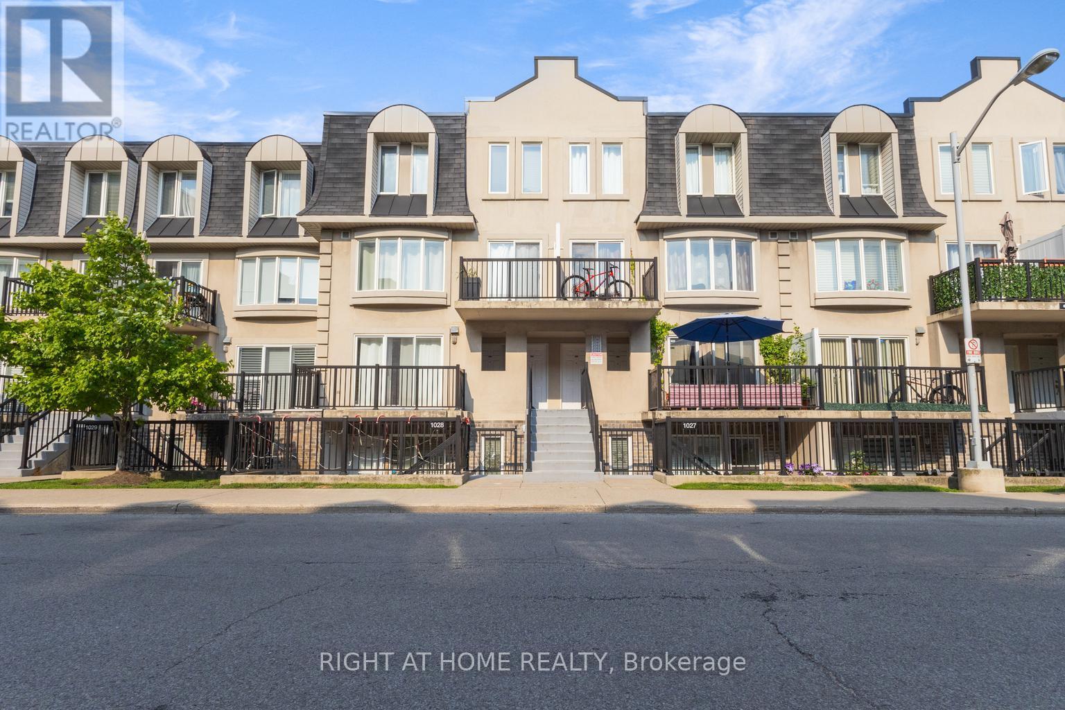 2083 - 65 GEORGE APPLETON WAY E, Toronto, Ontario