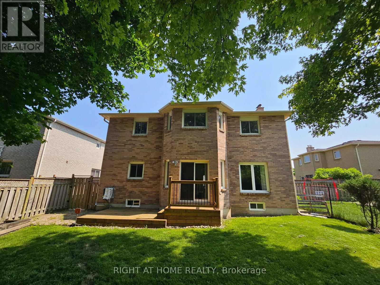 Property at 116 COOPERAGE CRESCENT image 2
