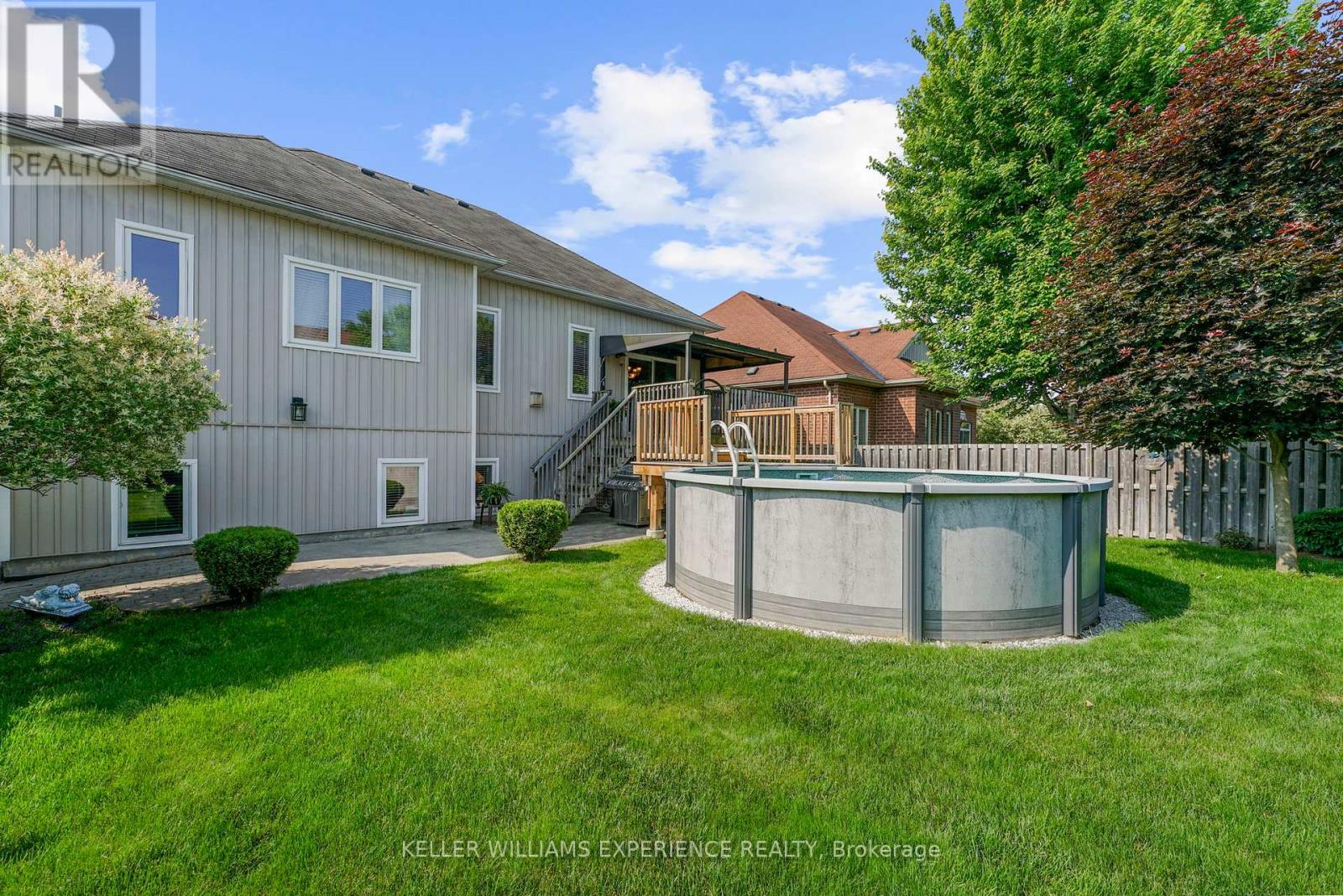 40 Collier Crescent, Essa, Ontario  L3W 0M6 - Photo 39 - N12219311