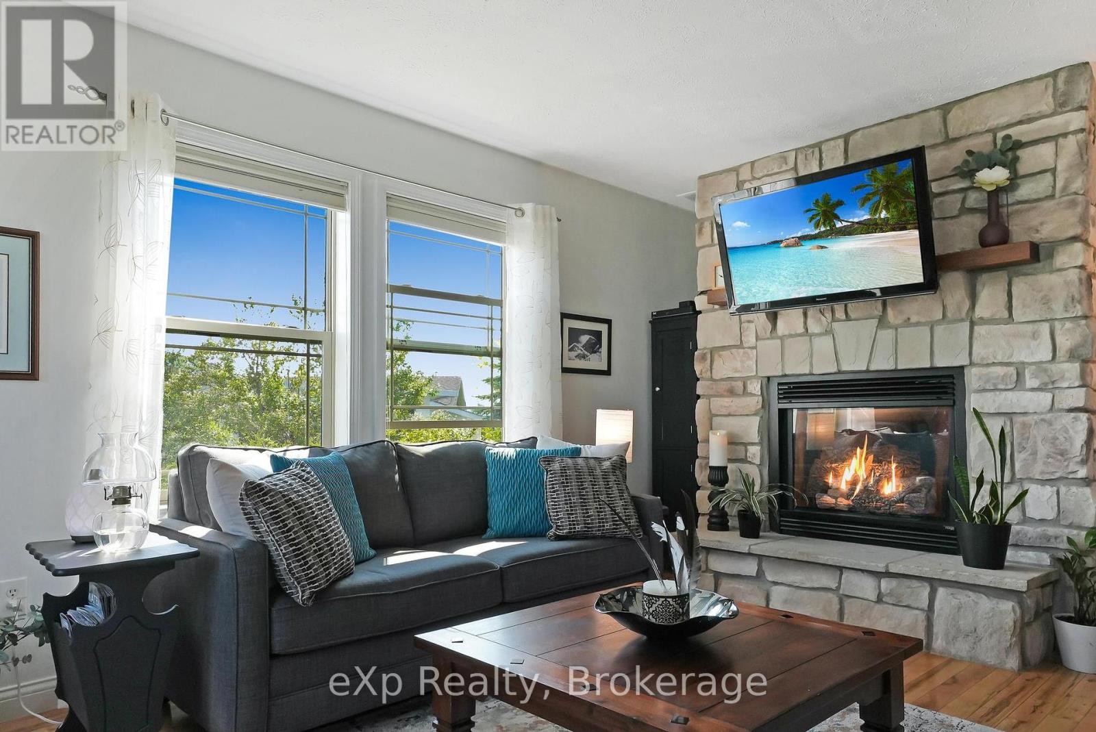53 Creekside Circle, Kawartha Lakes (Verulam), Ontario  K0M 1L0 - Photo 15 - X12219898