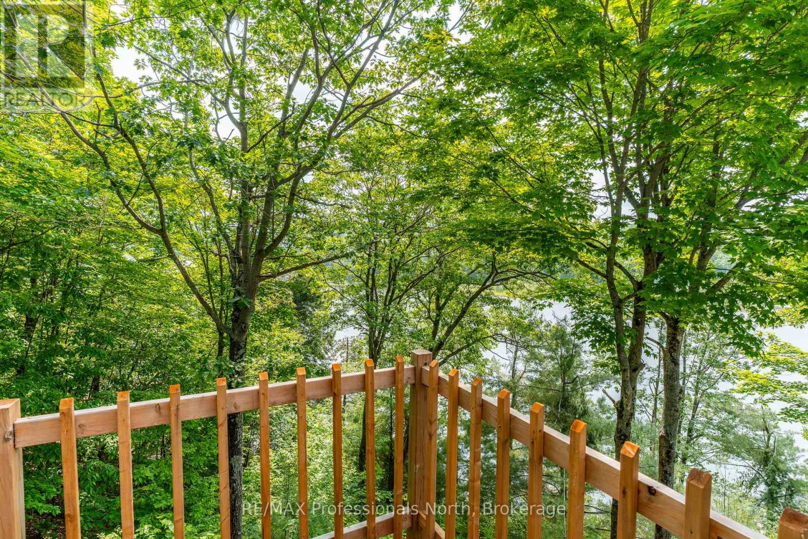 1065 Shaded Water Trail, Minden Hills (Minden), Ontario  K0M 2K0 - Photo 23 - X12219900