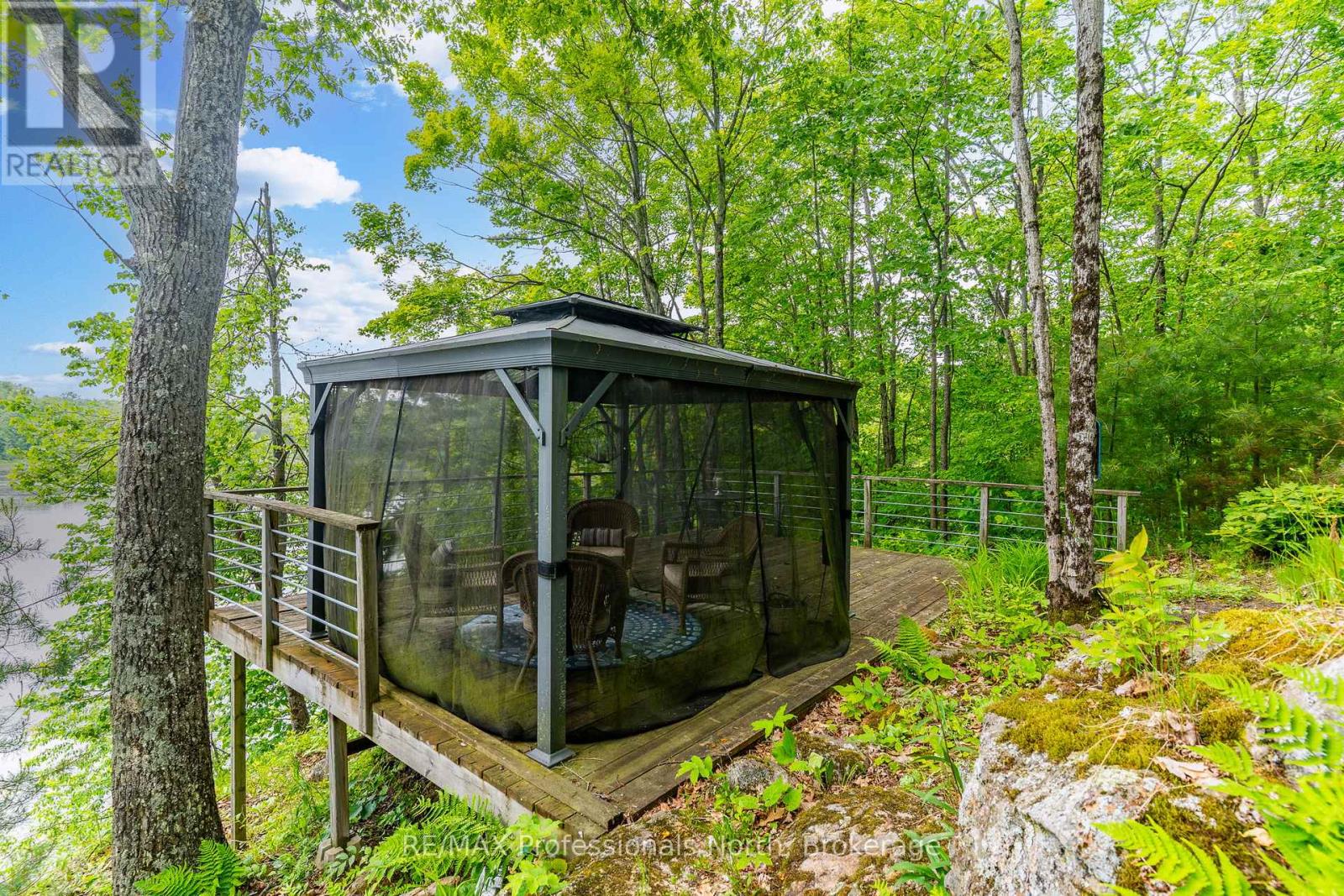 1065 Shaded Water Trail, Minden Hills (Minden), Ontario  K0M 2K0 - Photo 35 - X12219900