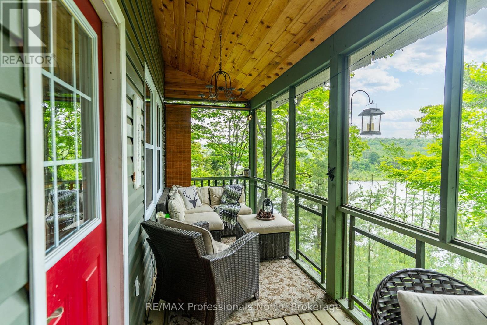 1065 Shaded Water Trail, Minden Hills (Minden), Ontario  K0M 2K0 - Photo 5 - X12219900