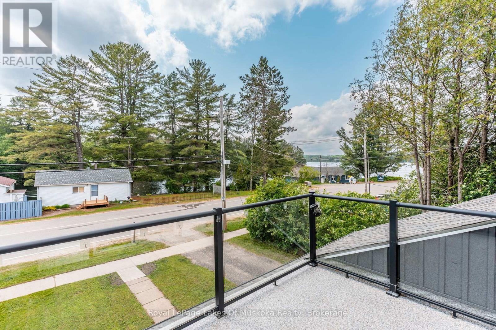 8 North Road, Lake Of Bays, Ontario  P0B 1A0 - Photo 33 - X12219922