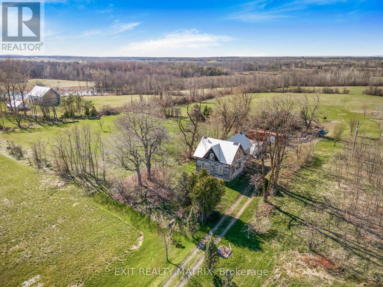 19209 Kenyon Concession 7 Road, North Glengarry, Ontario  K0C 1J0 - Photo 4 - X12219906