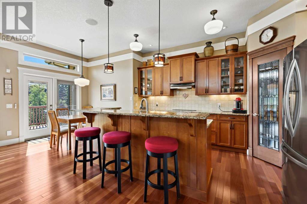 Property at 21 Bridle Estates Manor SW image 3