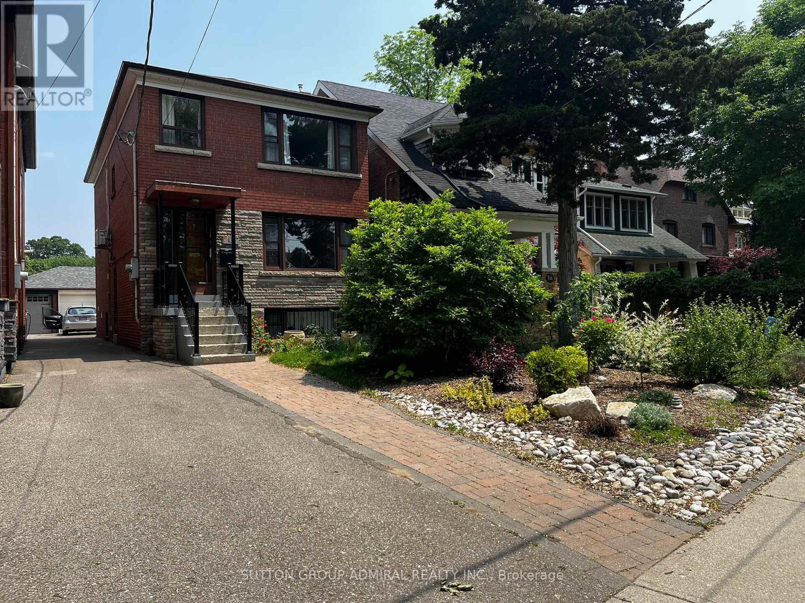 137 EVELYN AVENUE, toronto (high park north), Ontario