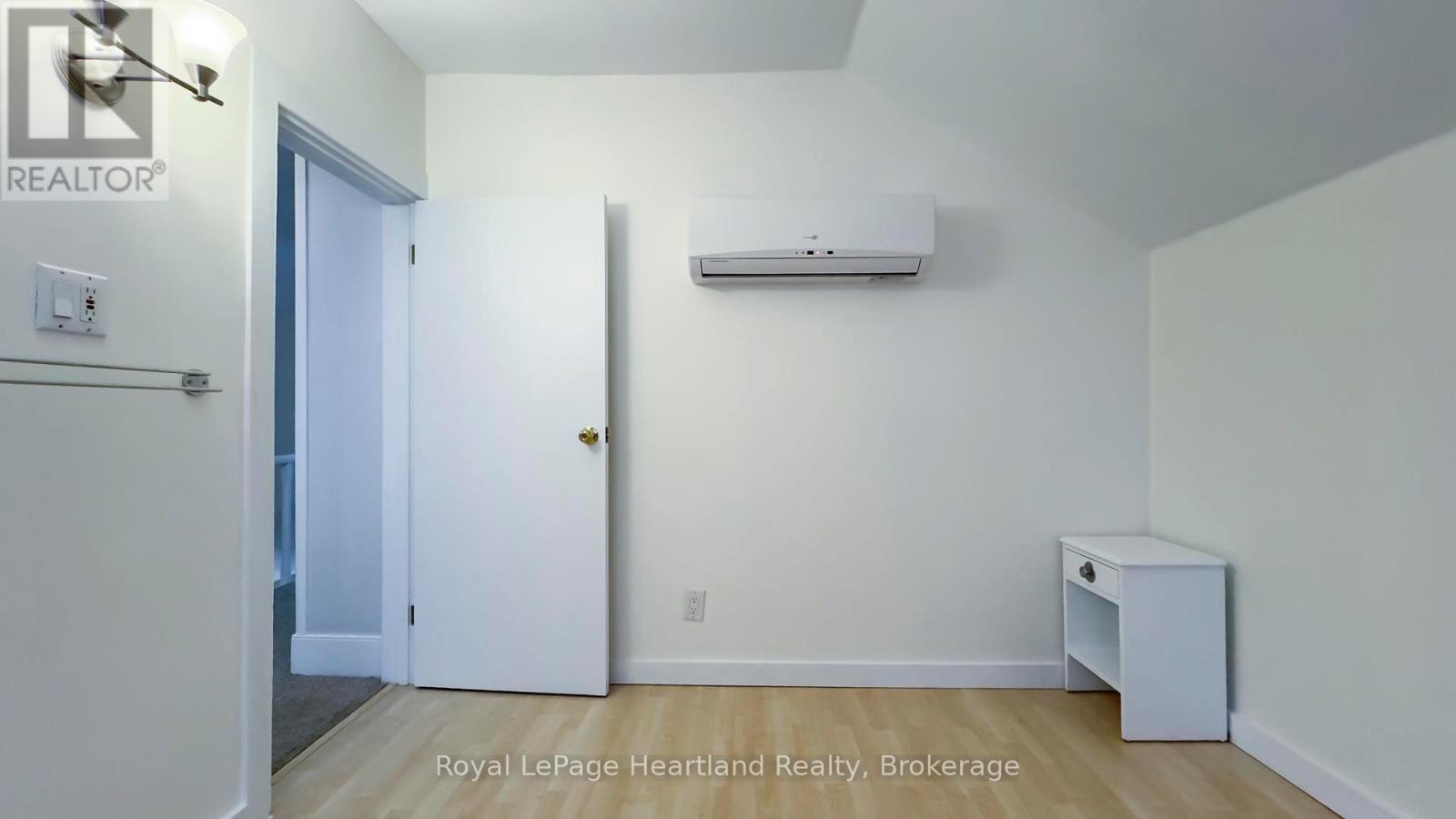 115 Queen Street, Central Huron, Ontario  N0M 1L0 - Photo 26 - X12213018