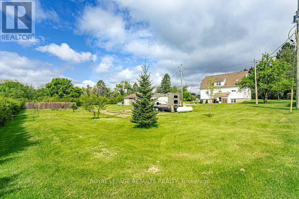 622 Norfolk County Rd 60 Road, Norfolk, Ontario  N0E 1X0 - Photo 33 - X12176295