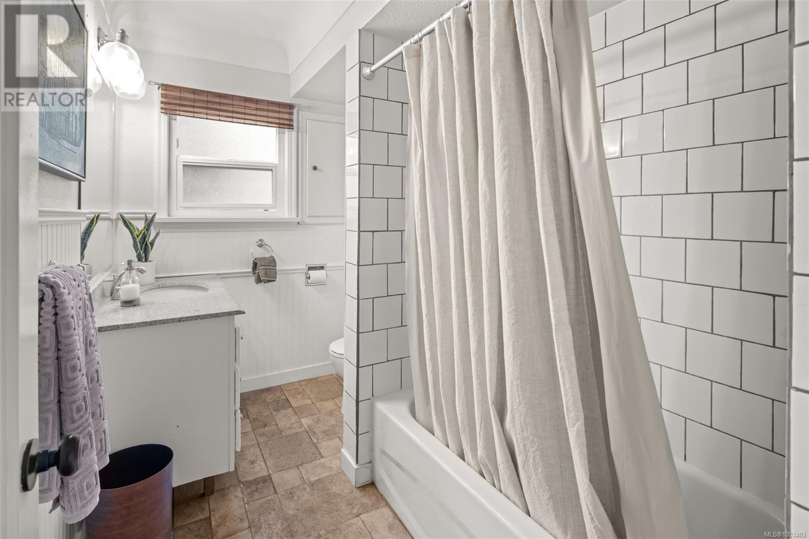 2620 Margate Ave, Oak Bay, British Columbia  V8S 3A5 - Photo 19 - 1003403