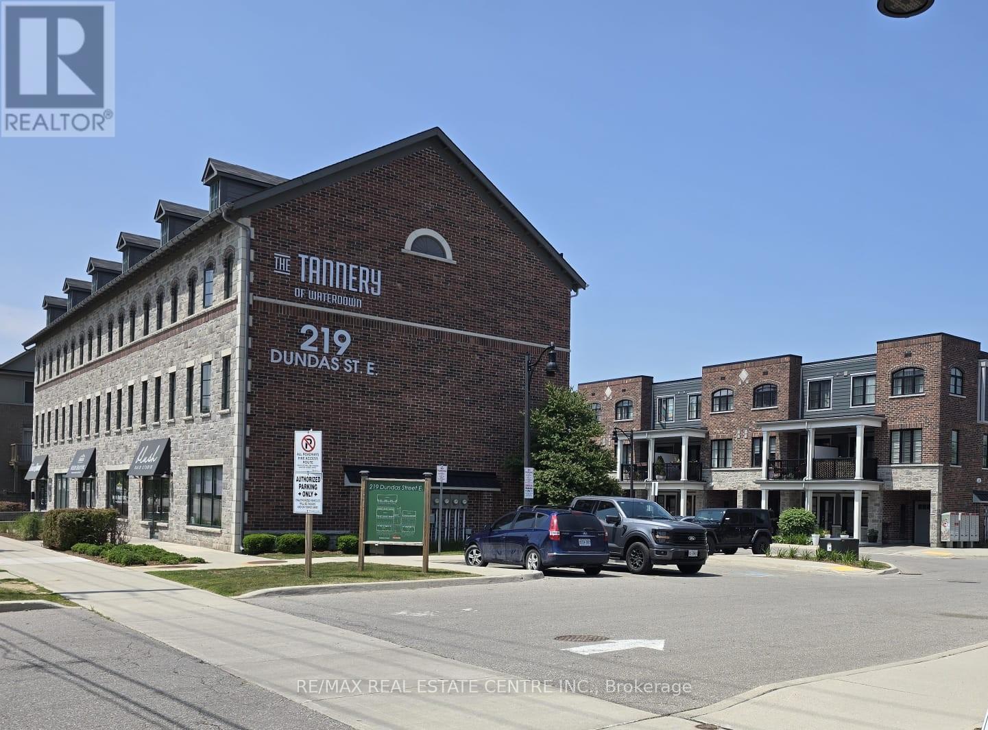 13 - 219 Dundas Street E, Hamilton, Ontario  L8B 1V9 - Photo 1 - X12215230
