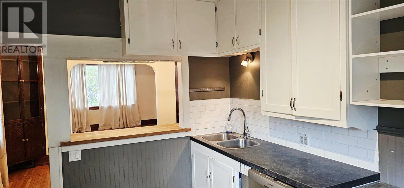 Property at 238 Wolseley ST image 5