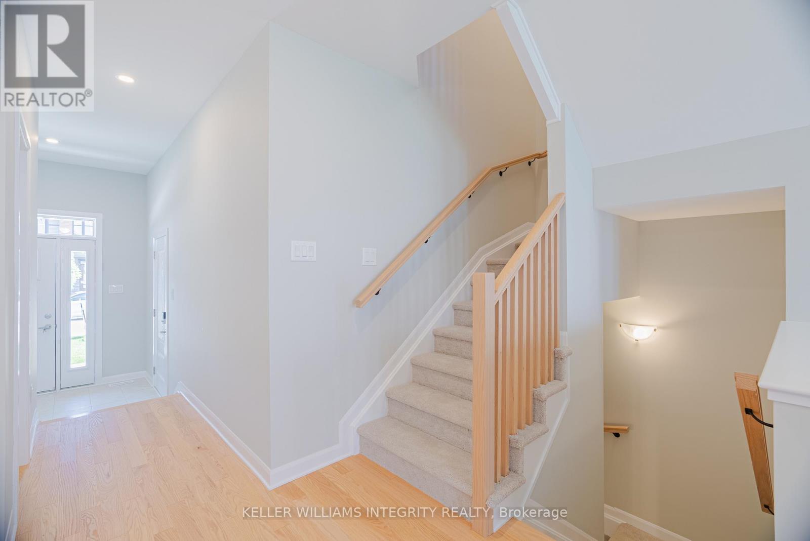 96 Osler Street E, Ottawa, Ontario  K2W 0K8 - Photo 11 - X12220028