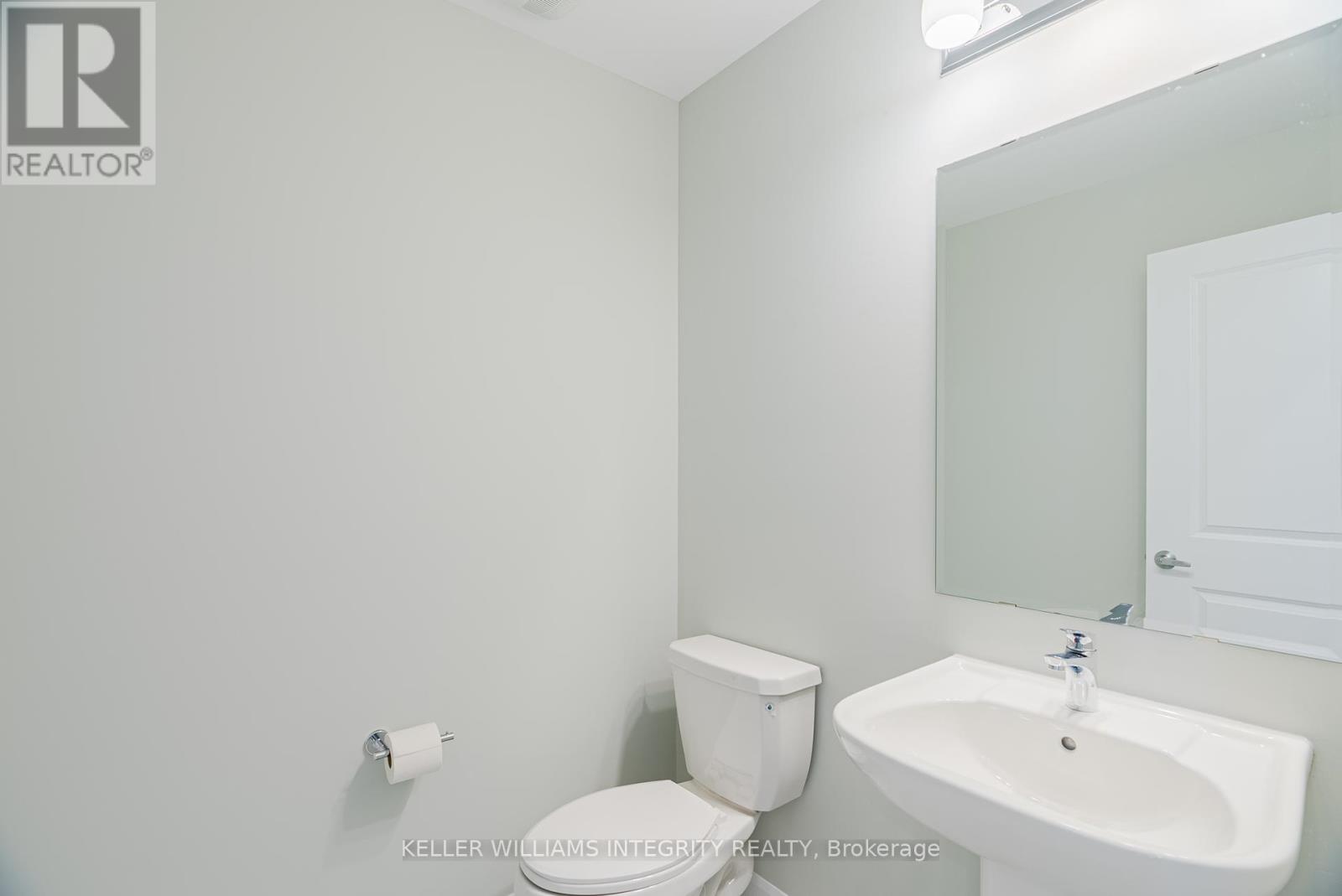 96 Osler Street E, Ottawa, Ontario  K2W 0K8 - Photo 4 - X12220028