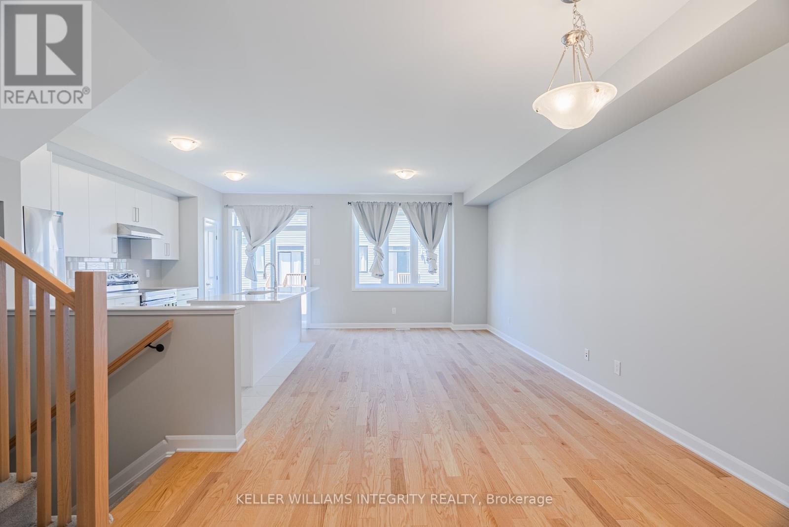 96 Osler Street E, Ottawa, Ontario  K2W 0K8 - Photo 5 - X12220028
