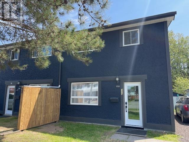 Property at 375 Wentworth CRES image 3