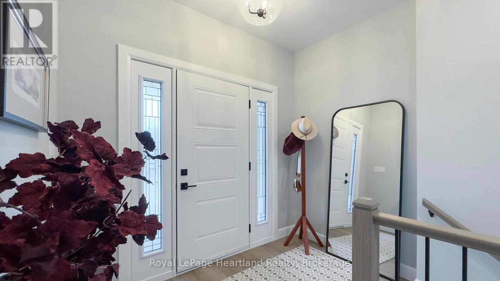 Property at 455 WOODRIDGE DRIVE image 2
