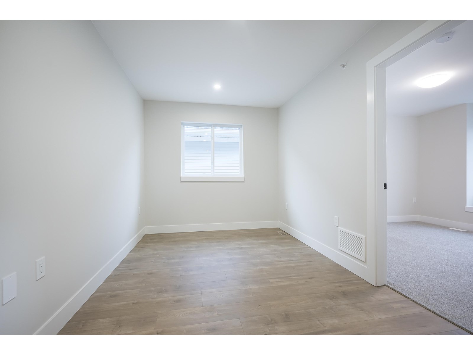 20512 76a Avenue, Langley, British Columbia  V2Y 3T1 - Photo 27 - R3012980