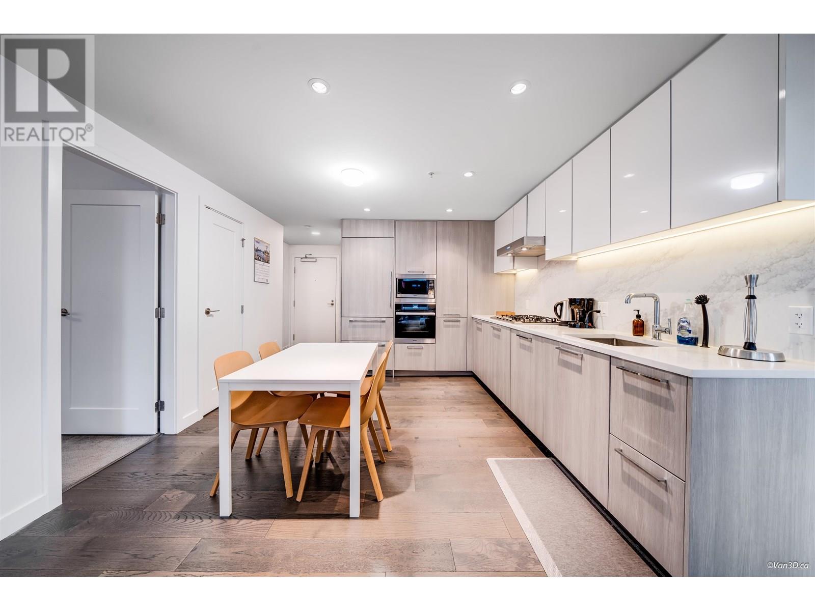 912 8160 Mcmyn Way, Richmond, British Columbia  V6X 0V2 - Photo 2 - R2973217
