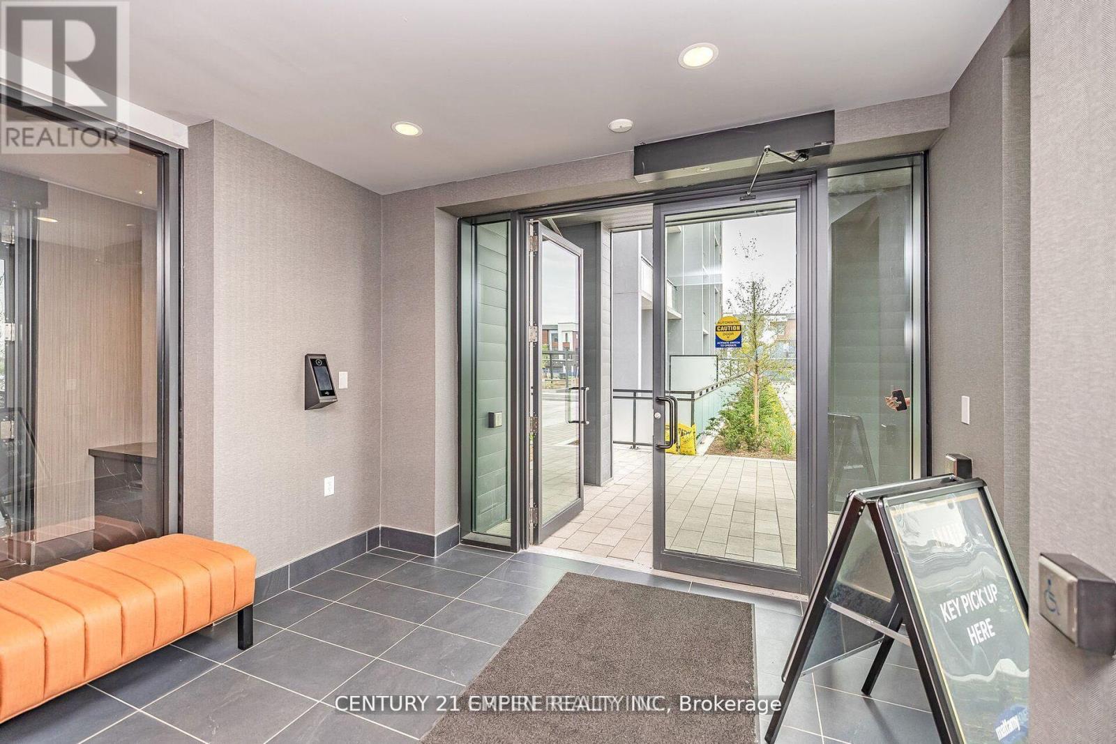 Property at 503 - 95 DUNDAS STREET W image 5