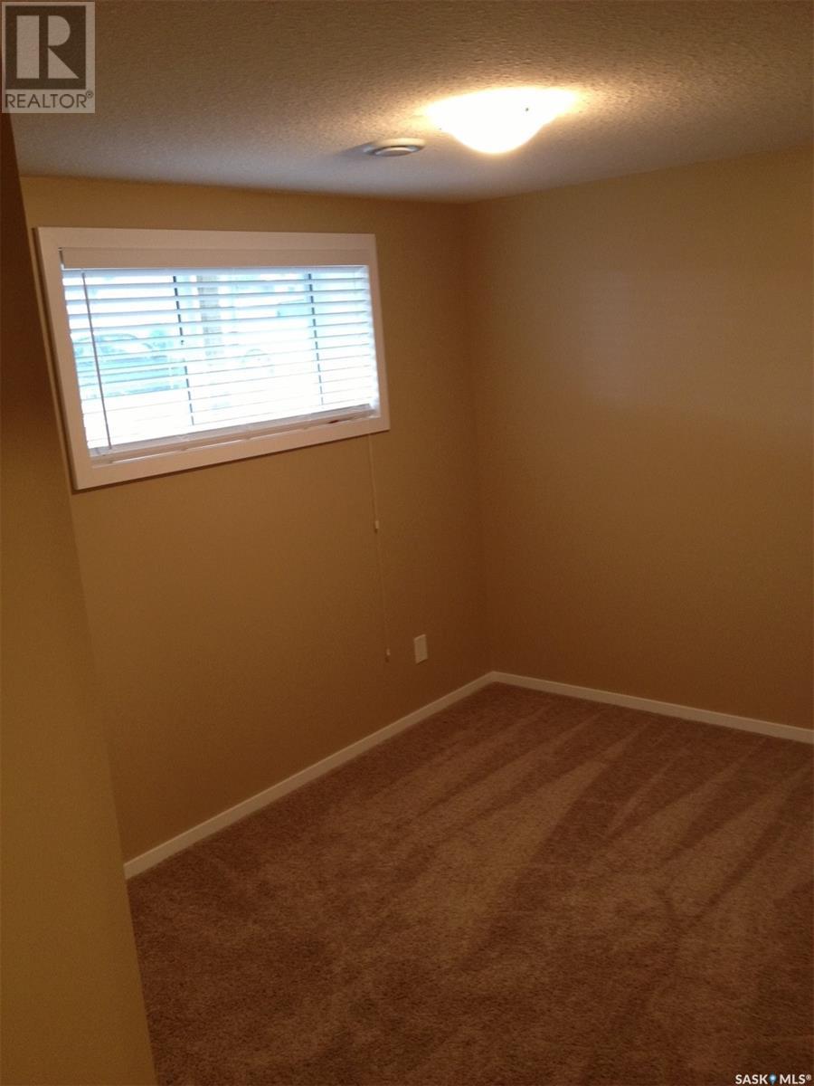 119 St John Street N, Regina, Saskatchewan  S4R 2V8 - Photo 13 - SK009457
