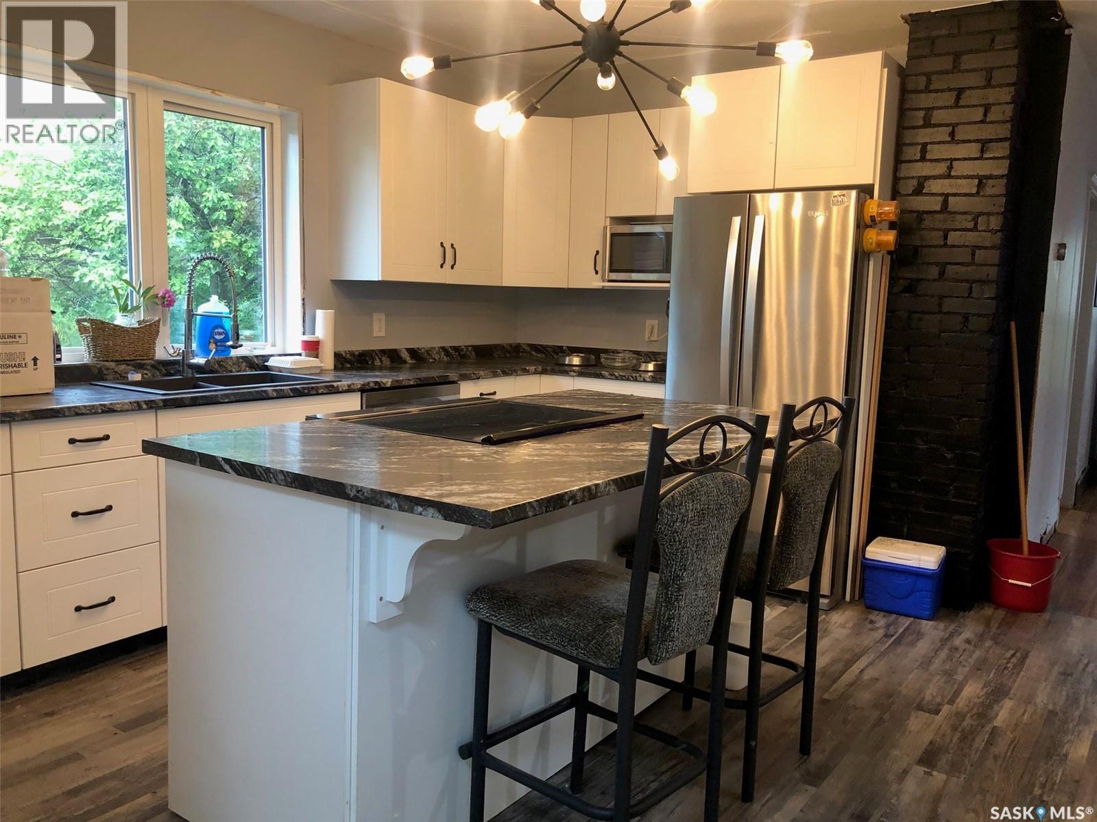 230 2nd Avenue W, Canora, Saskatchewan  S0A 0L0 - Photo 10 - SK009449