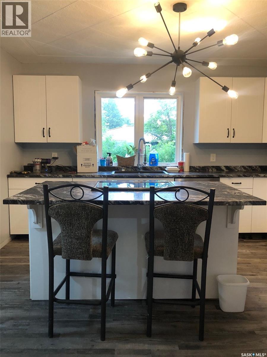 230 2nd Avenue W, Canora, Saskatchewan  S0A 0L0 - Photo 11 - SK009449