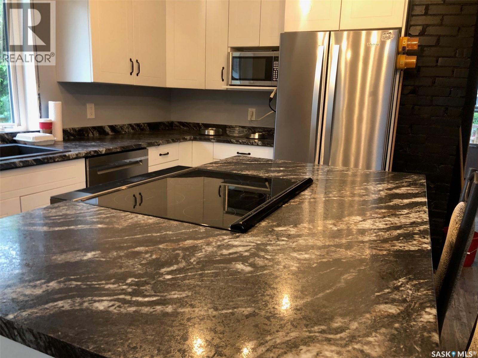 230 2nd Avenue W, Canora, Saskatchewan  S0A 0L0 - Photo 15 - SK009449