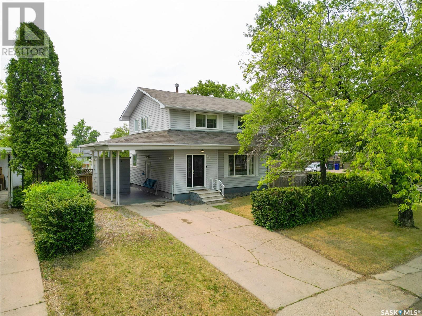 385 25th STREET W, Prince Albert, Saskatchewan