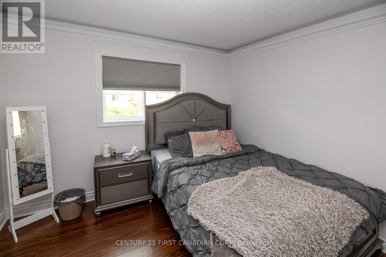 1728 Beaverbrook Avenue, London North, Ontario  N6H 0E4 - Photo 25 - X12208070