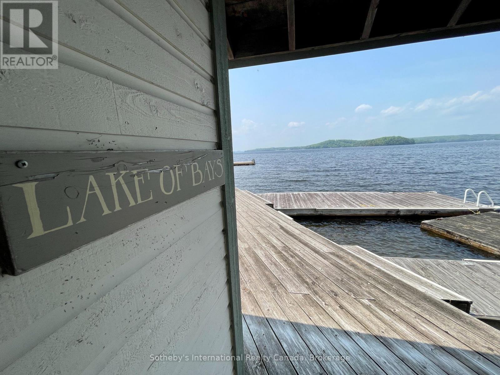 1507 Old Hwy 117, Lake Of Bays, Ontario  P0B 1A0 - Photo 5 - X12217396