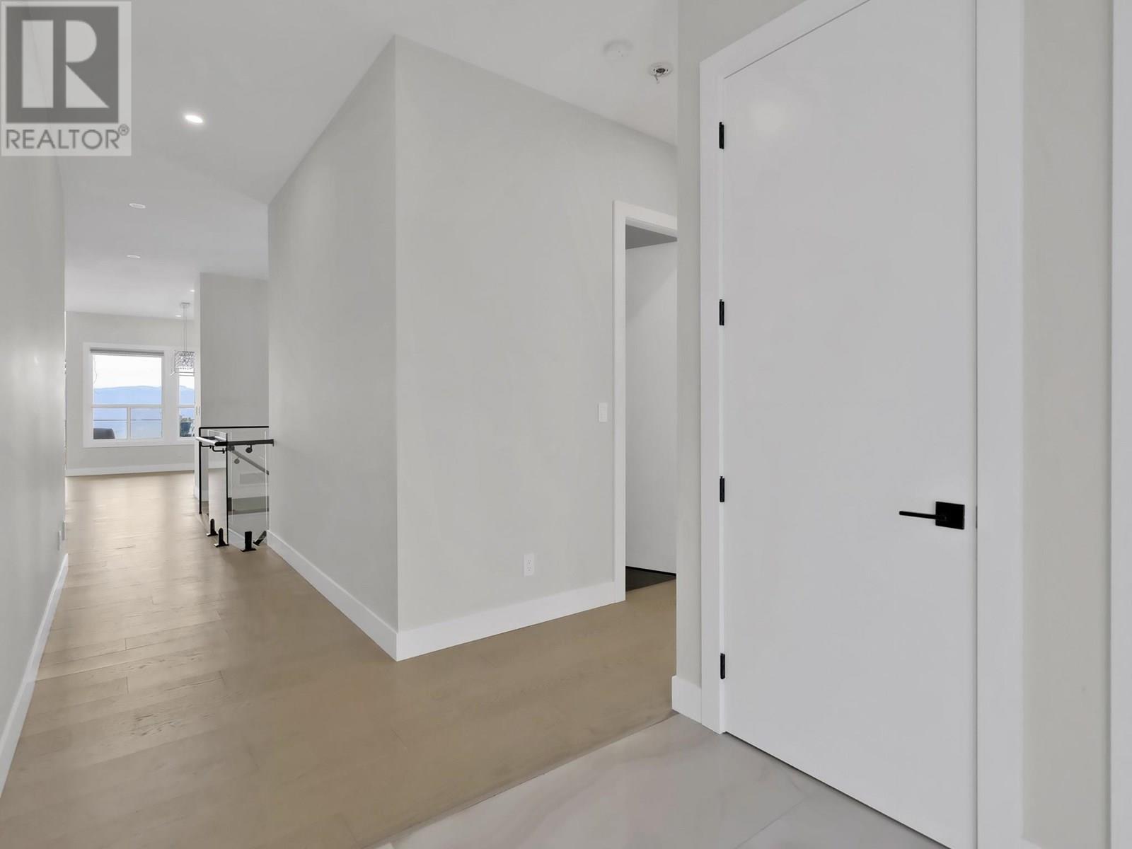 Property at 2264 Lavetta Drive image 3