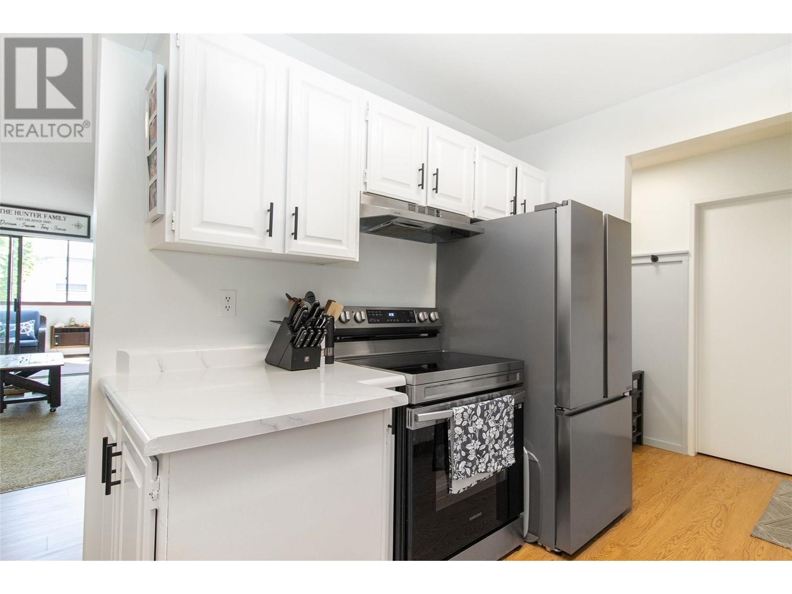 2085 Gordon Drive Unit# 204, Kelowna, British Columbia  V1Y 8S1 - Photo 17 - 10352198