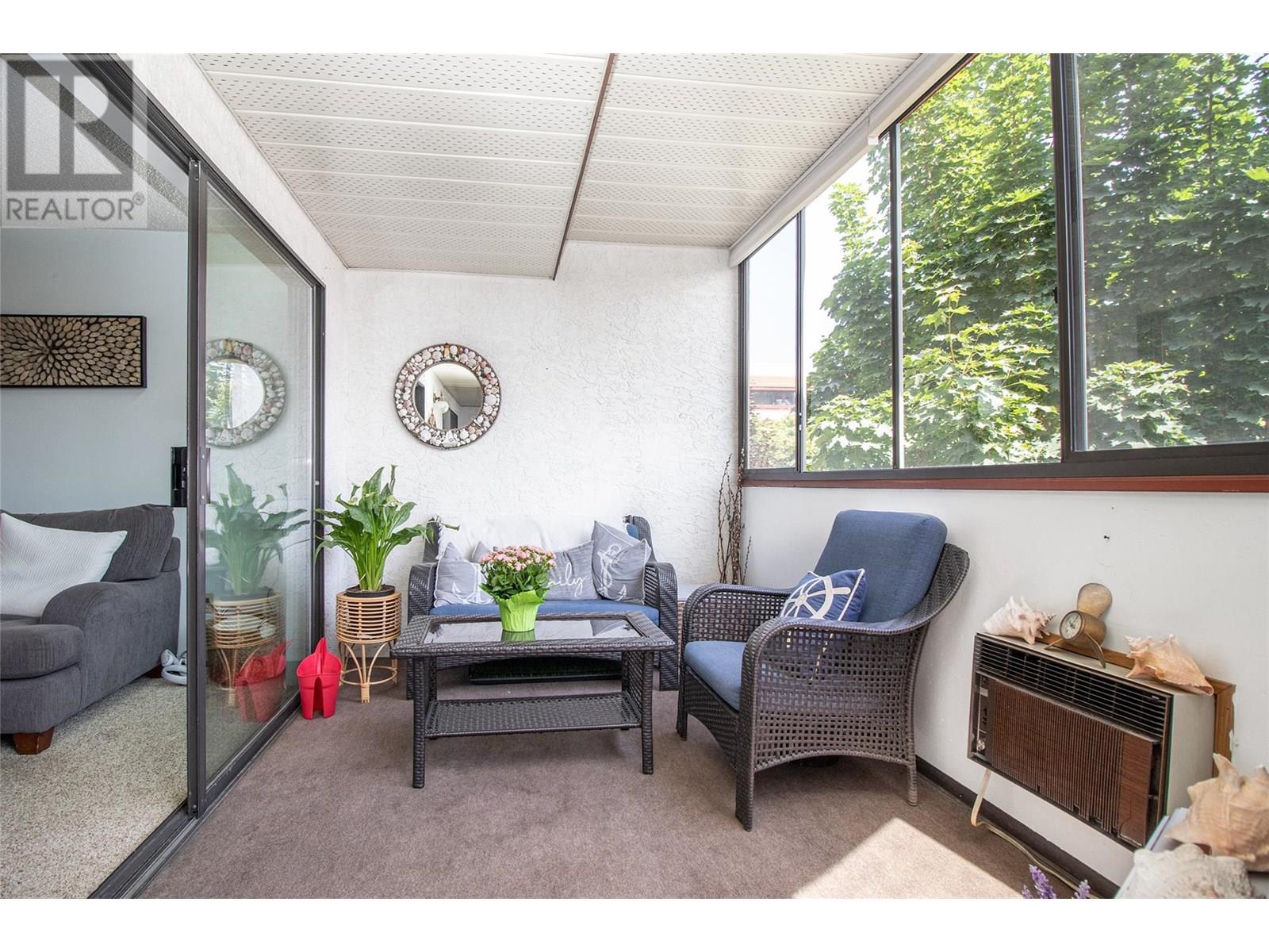 2085 Gordon Drive Unit# 204, Kelowna, British Columbia  V1Y 8S1 - Photo 5 - 10352198