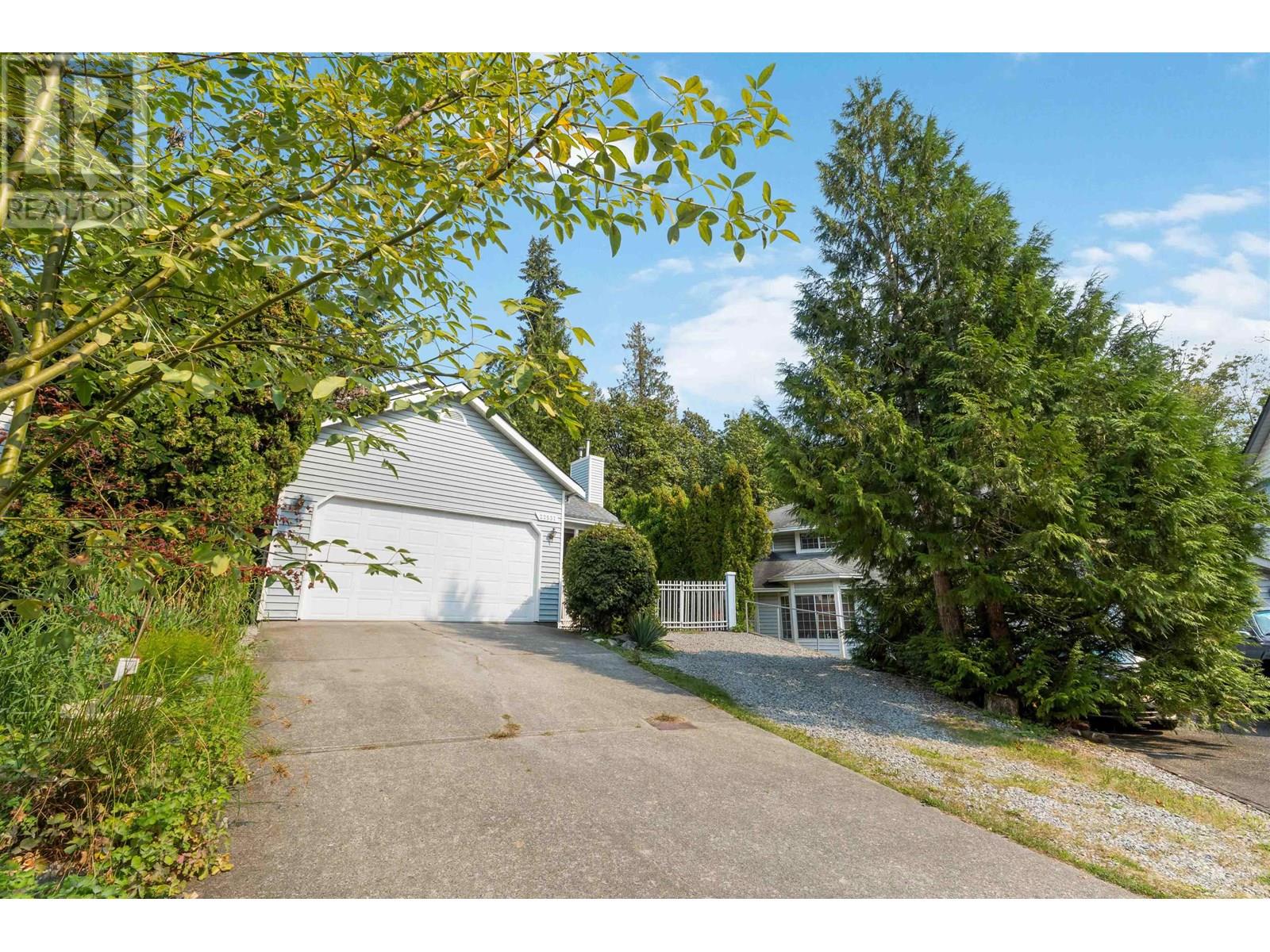 22537 BRICKWOOD CLOSE, Maple Ridge, British Columbia