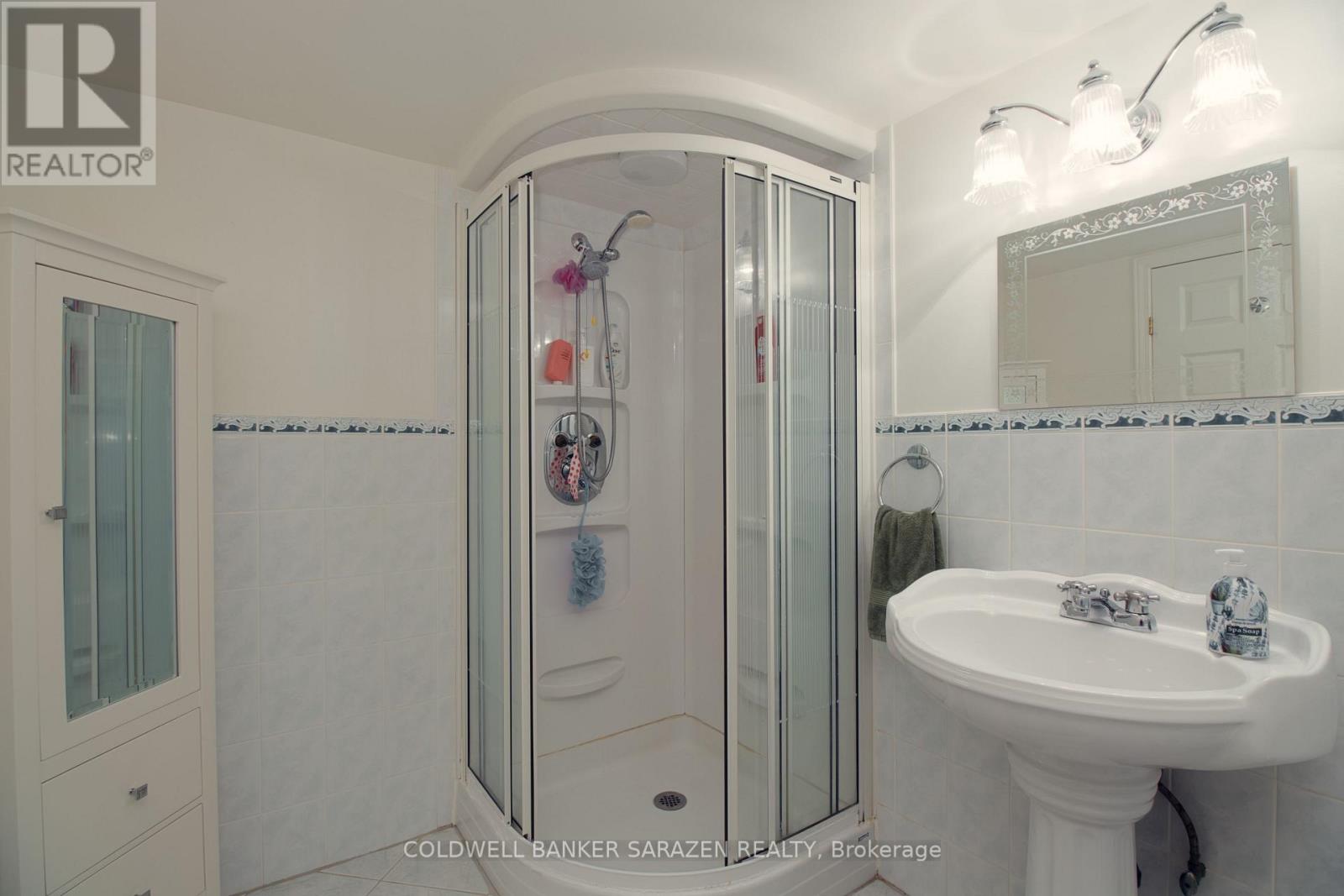 2435 Heaton Avenue, Ottawa, Ontario  K1G 1J1 - Photo 17 - X12002072