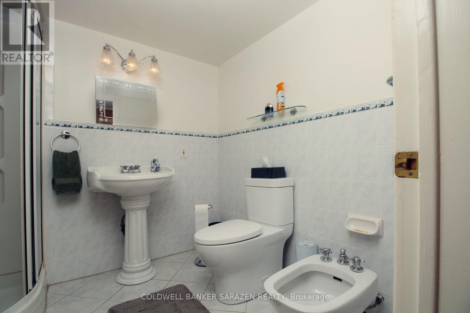 2435 Heaton Avenue, Ottawa, Ontario  K1G 1J1 - Photo 18 - X12002072