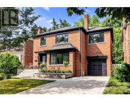 35 RYKERT CRESCENT, Toronto, Ontario