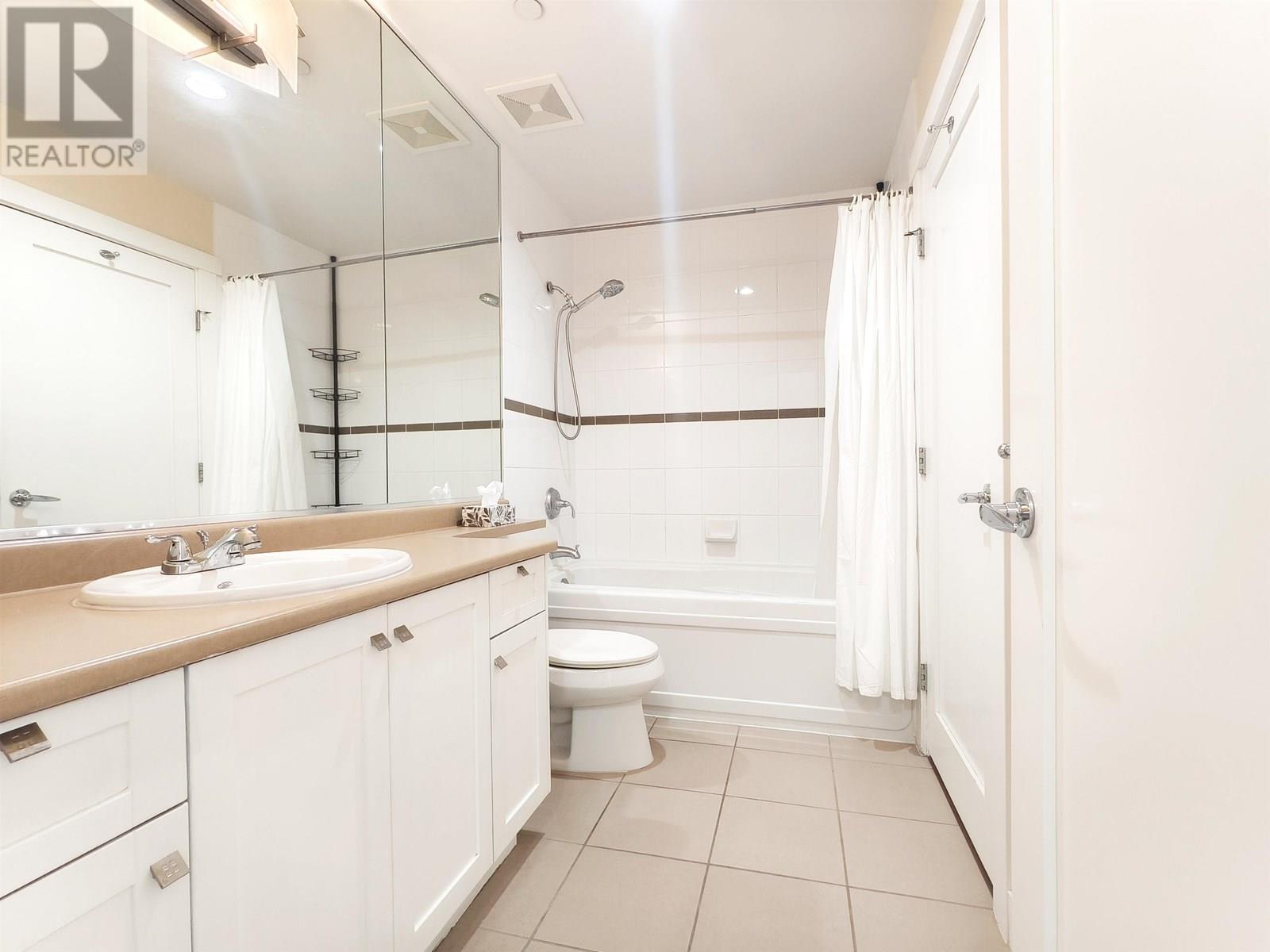 58 7388 Macpherson Avenue, Burnaby, British Columbia  V5J 0A1 - Photo 12 - R2993363