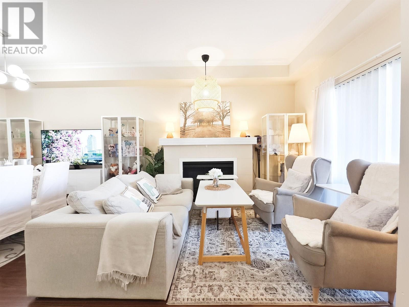 58 7388 MACPHERSON AVENUE, Burnaby, British Columbia
